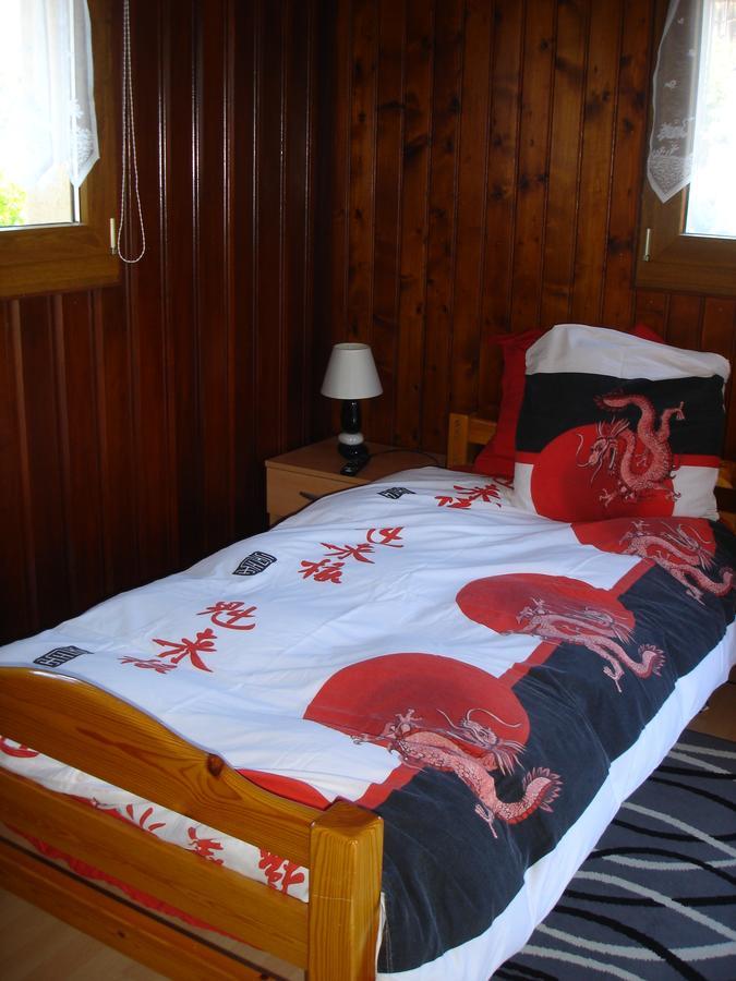 Bnb Le Relais Du Chateau Эгль Экстерьер фото